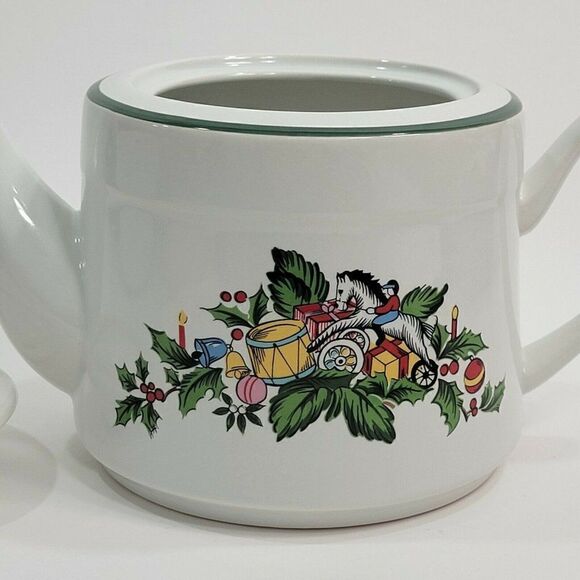 Vintage Christmas Noel Tradition Teapot - Picture 6 of 8